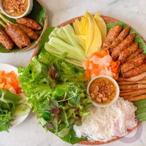 nem-nuong-cuon-rau